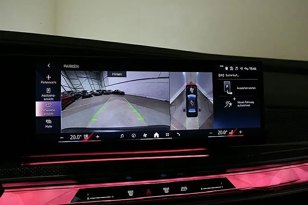 BMW i7 - Thumbnail 9