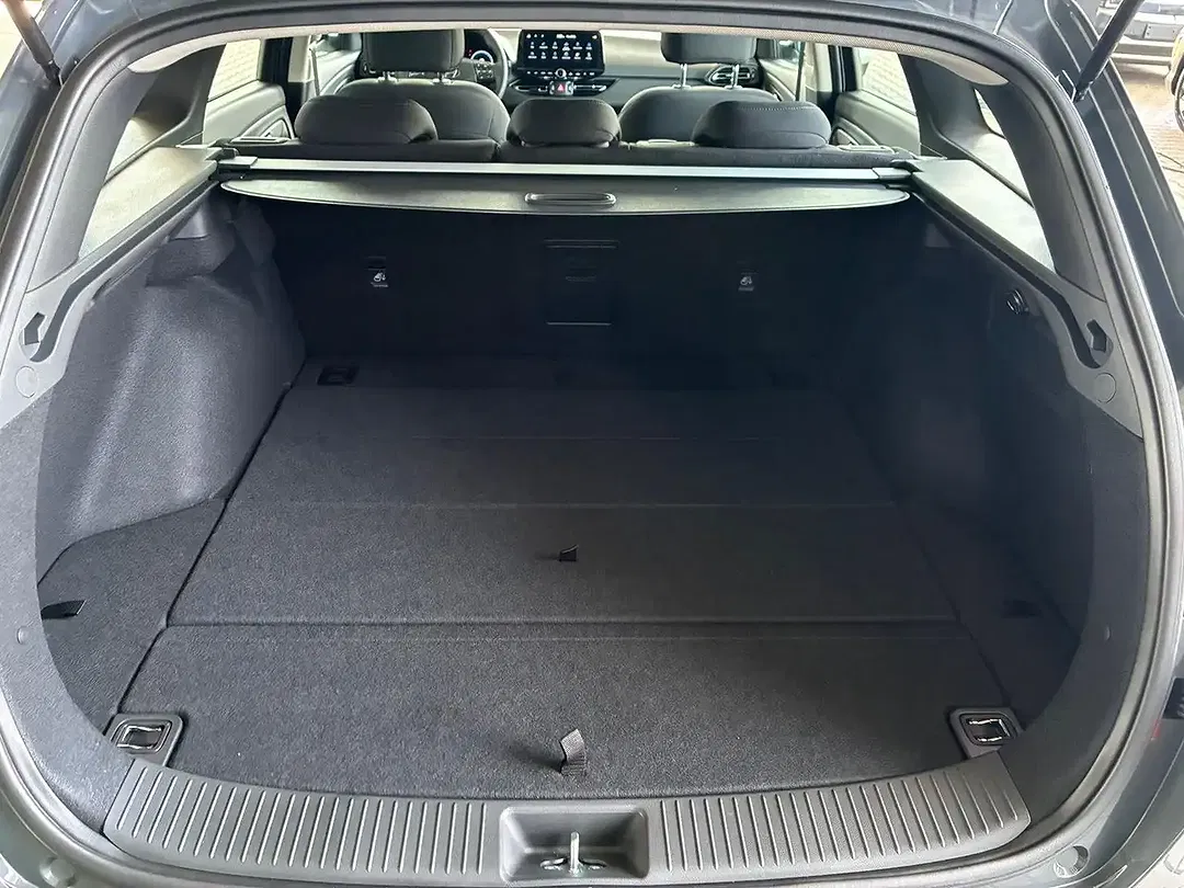 Hyundai i30 - Thumbnail 8
