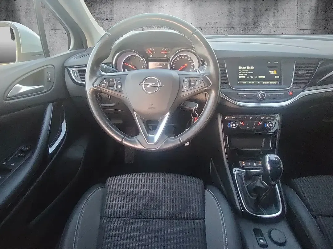 Opel Astra - Thumbnail 6
