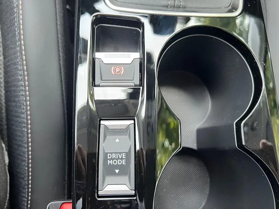 Peugeot 208 Allure - foto 15