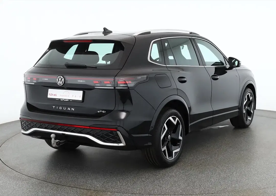 Volkswagen Tiguan - Thumbnail 4