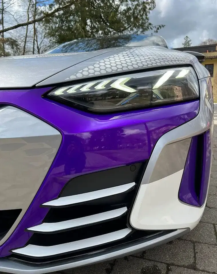 Audi e-tron GT - Thumbnail 9