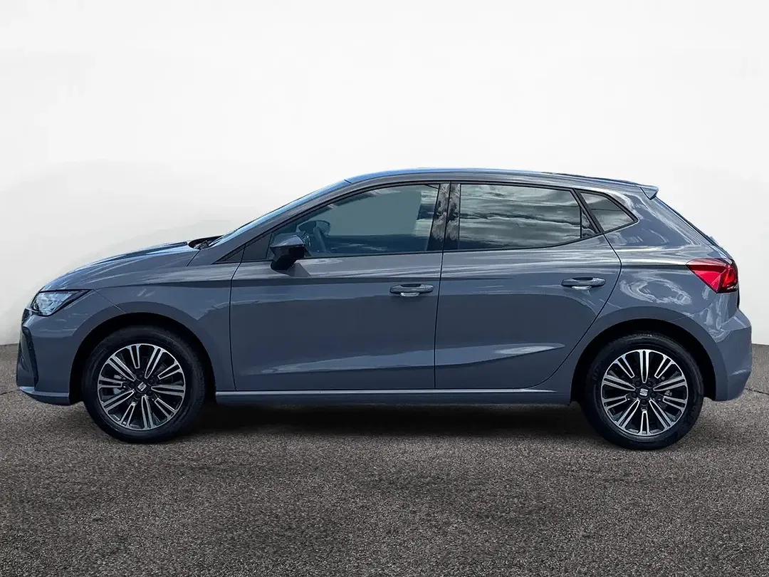 SEAT Ibiza - Thumbnail 3