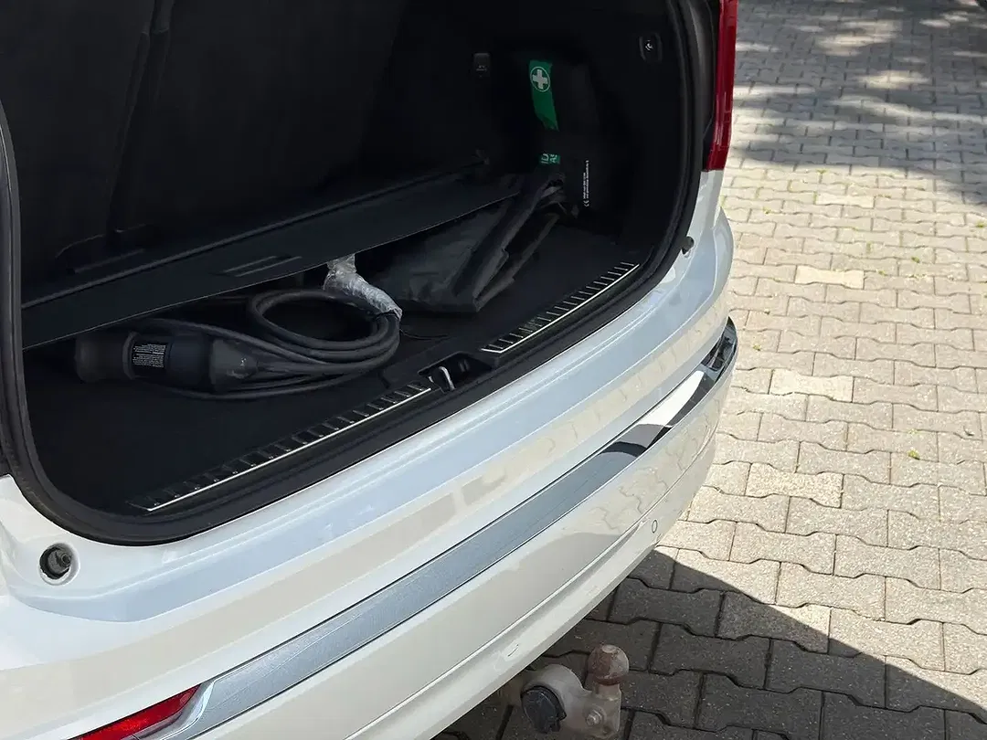 Volvo XC90 - Thumbnail 12