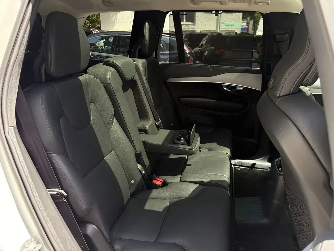 Volvo XC90 - Thumbnail 14
