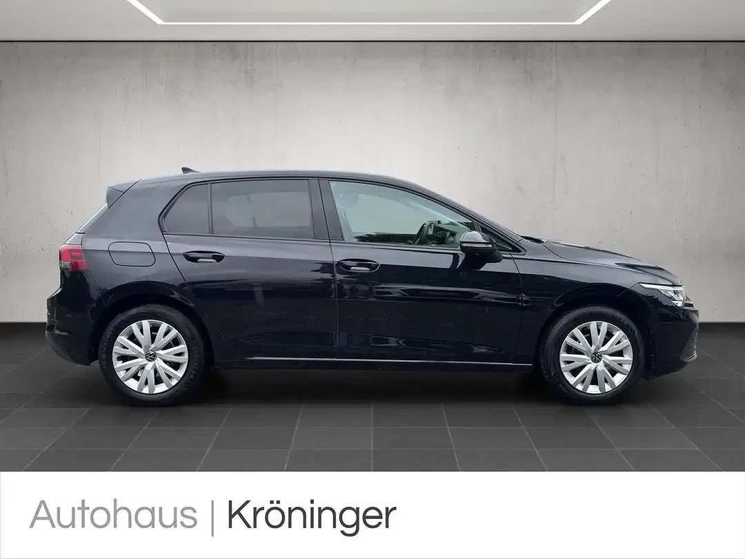Volkswagen Golf - Thumbnail 4