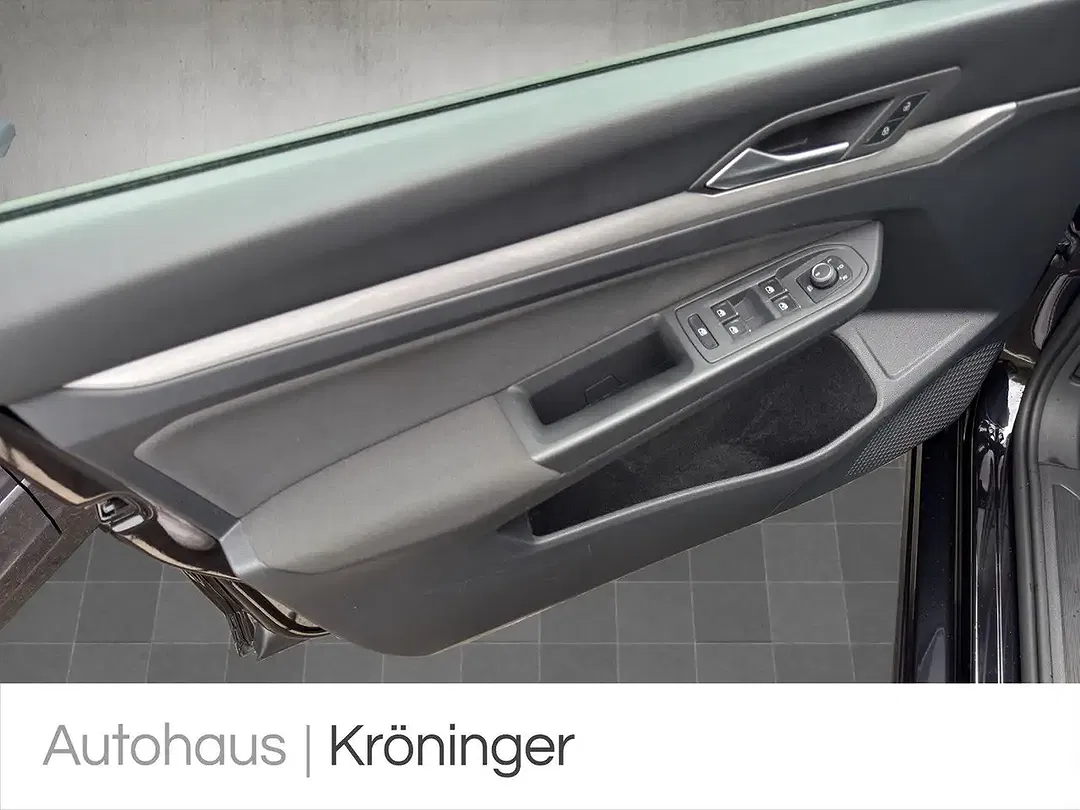 Volkswagen Golf - Thumbnail 8