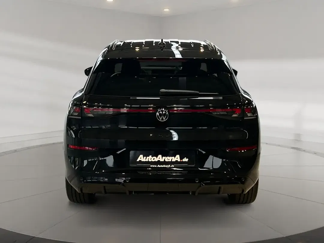 Volkswagen T-Roc - Thumbnail 4