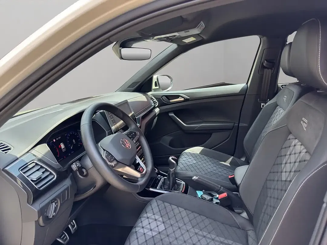 Volkswagen T-Cross - Thumbnail 11