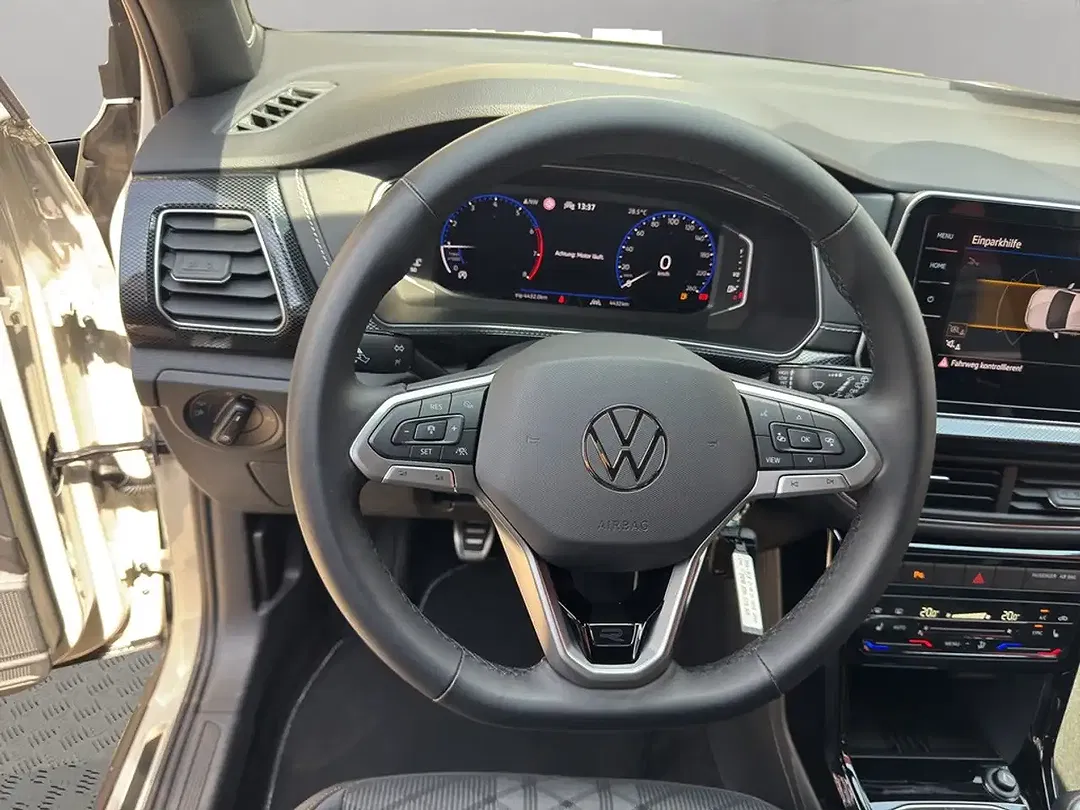 Volkswagen T-Cross - Thumbnail 12
