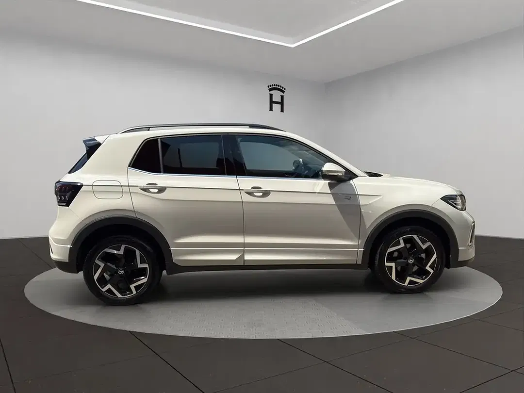 Volkswagen T-Cross - Thumbnail 7