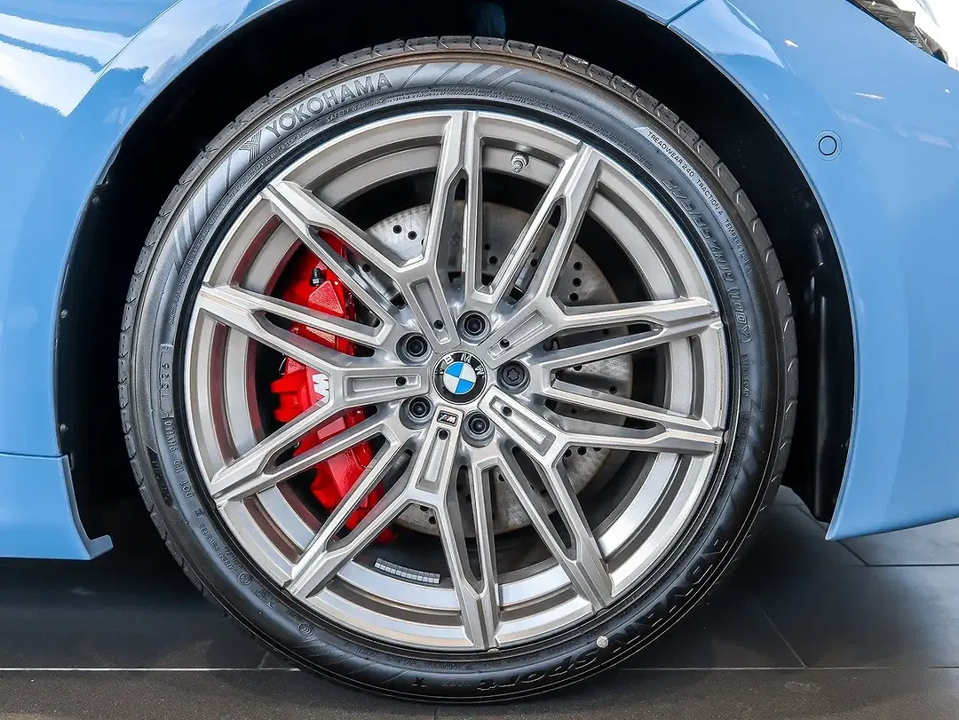 BMW M2 - Thumbnail 4