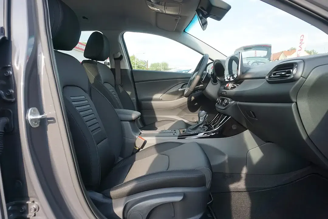 Hyundai i30 - Thumbnail 11