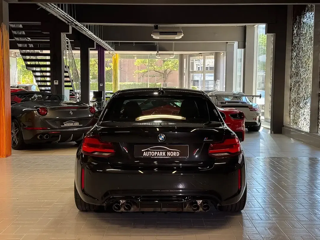 BMW M2 - Thumbnail 6