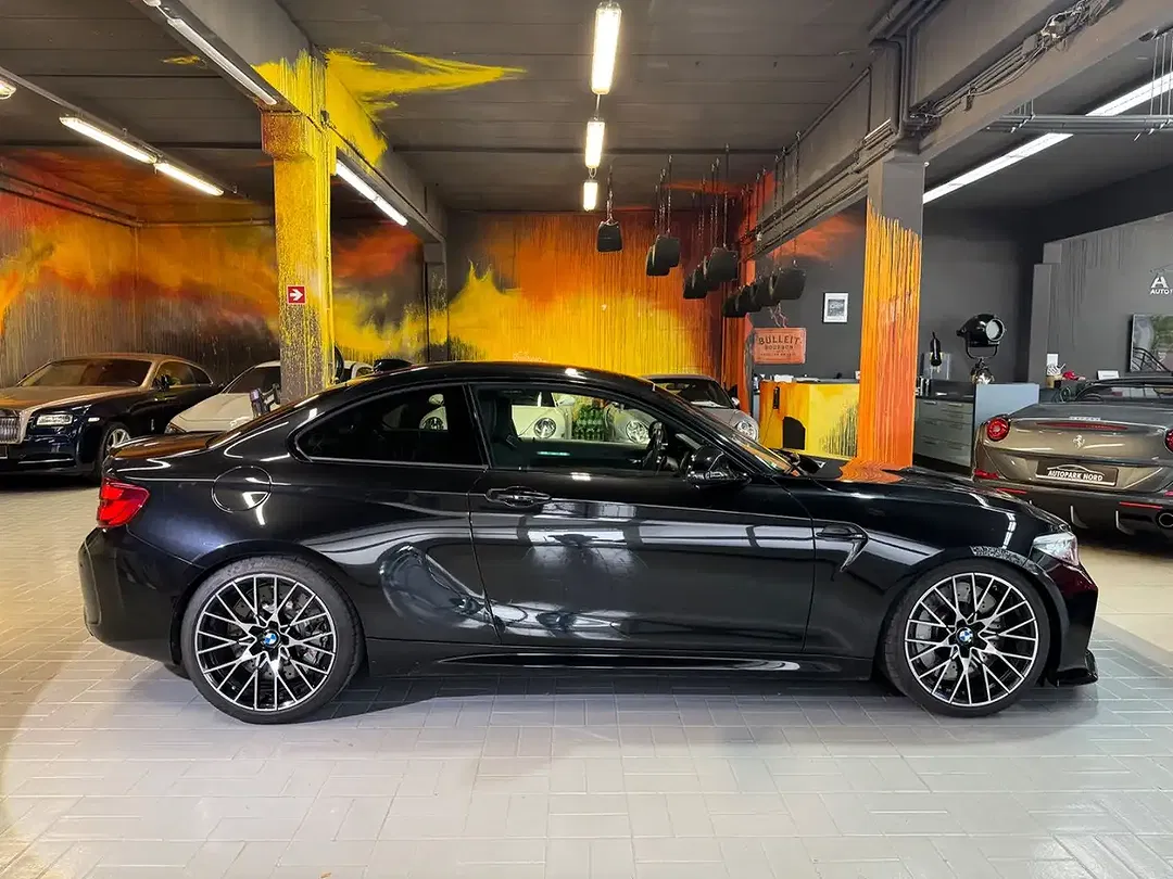 BMW M2 - Thumbnail 8