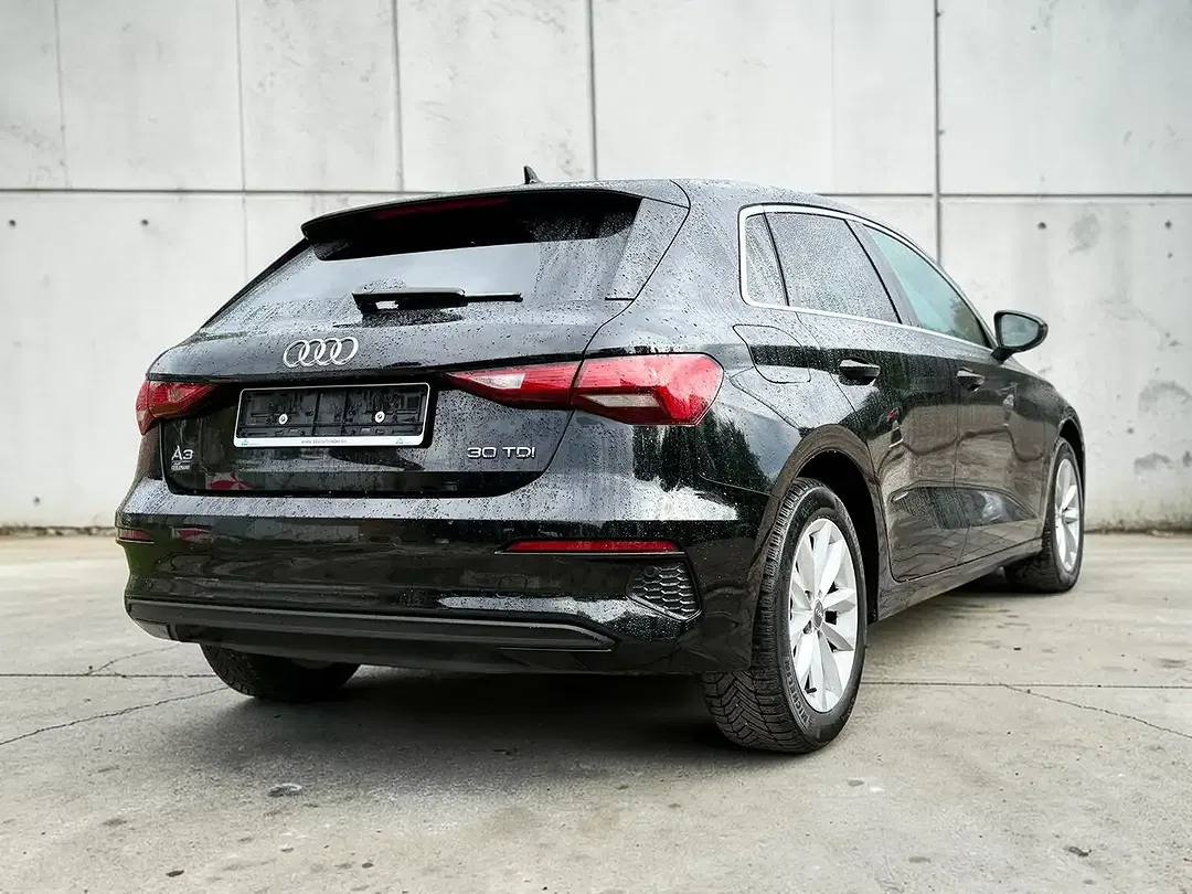 Audi A3 - Thumbnail 4
