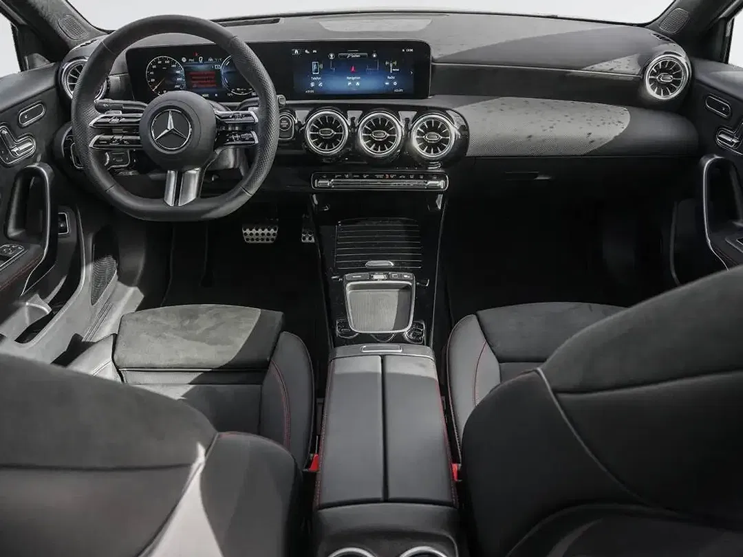 Mercedes-Benz A 250 - Thumbnail 10