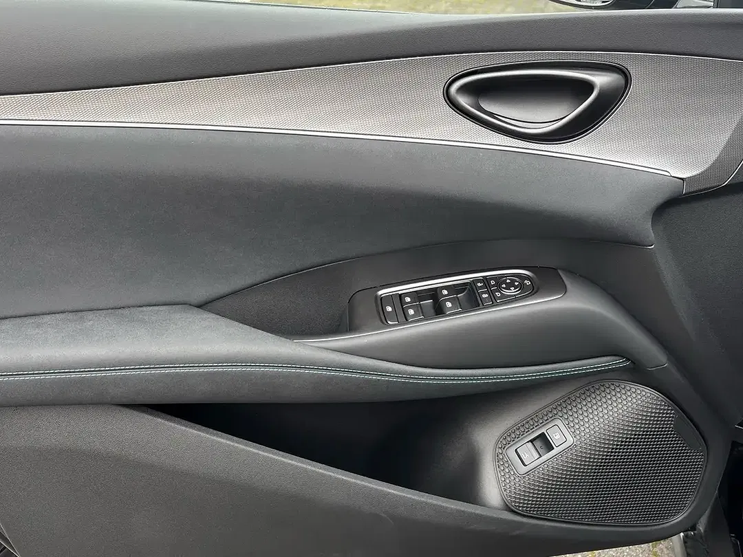 BYD Seal - Thumbnail 9
