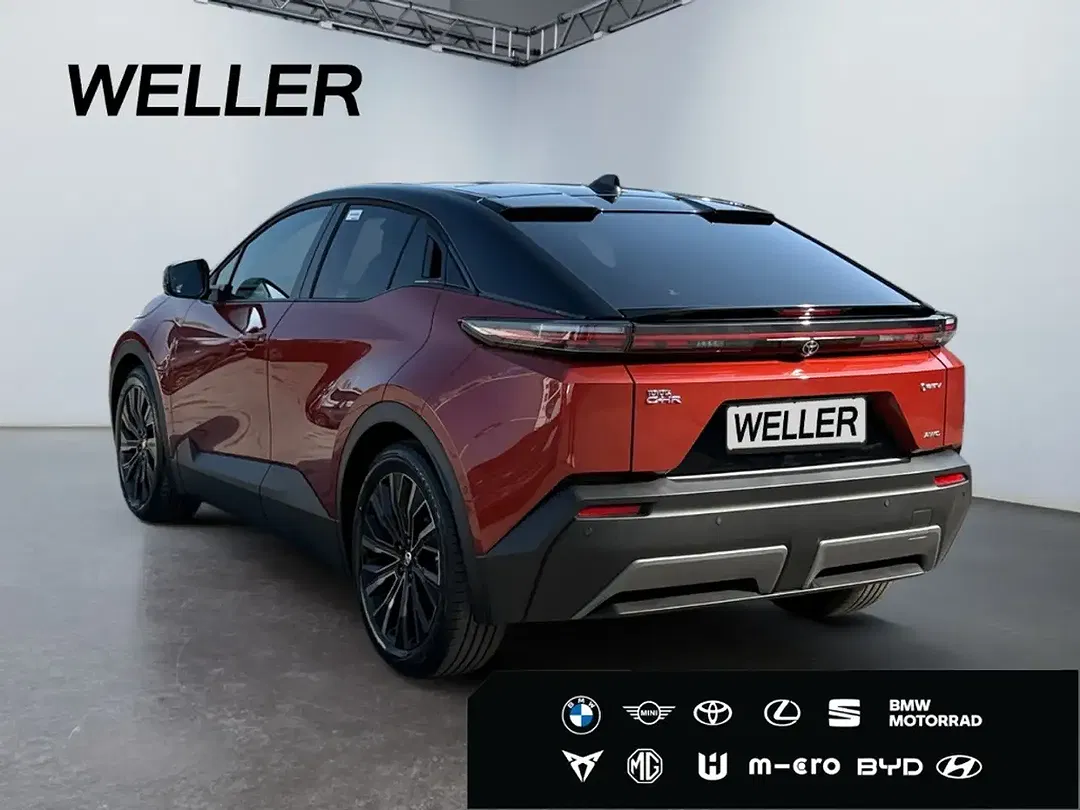 Toyota C-HR+ - Thumbnail 6