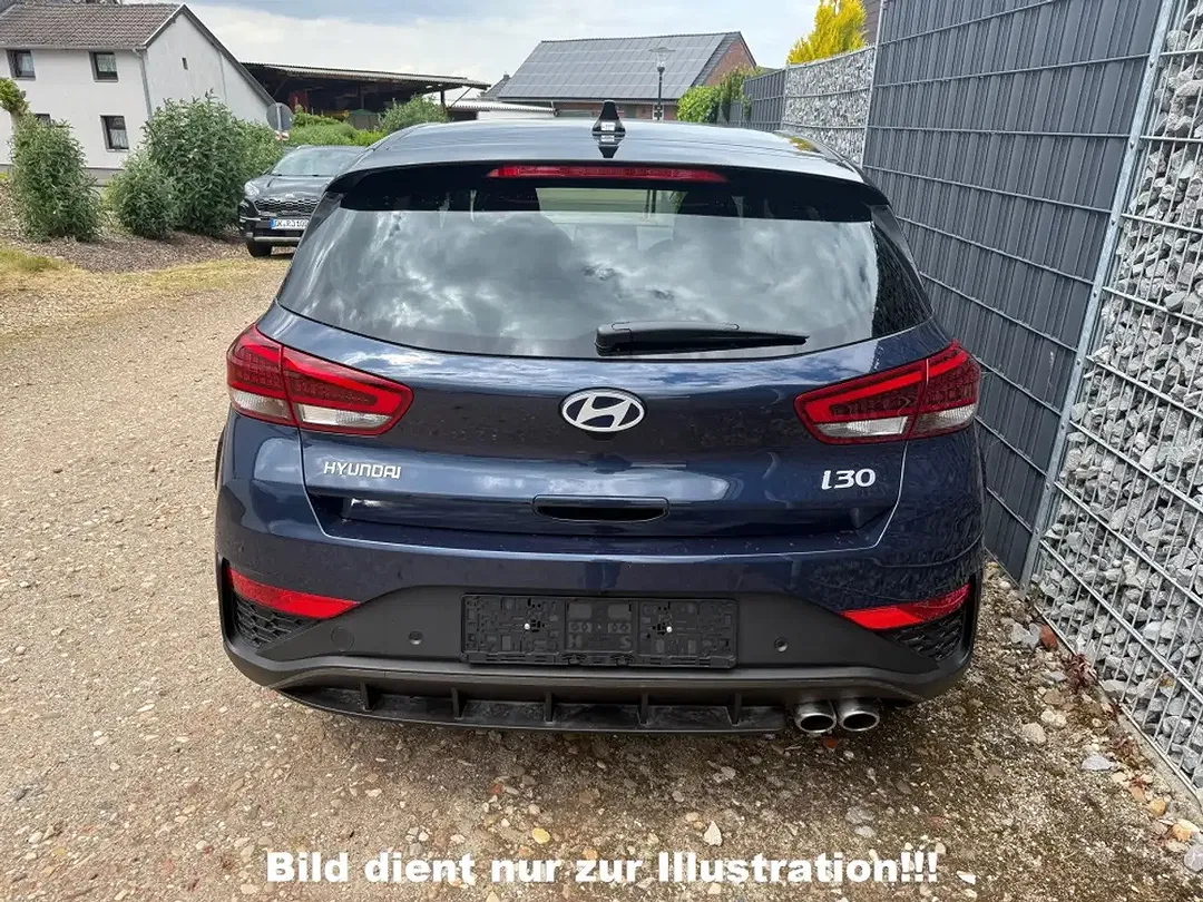 Hyundai i30 - Thumbnail 4