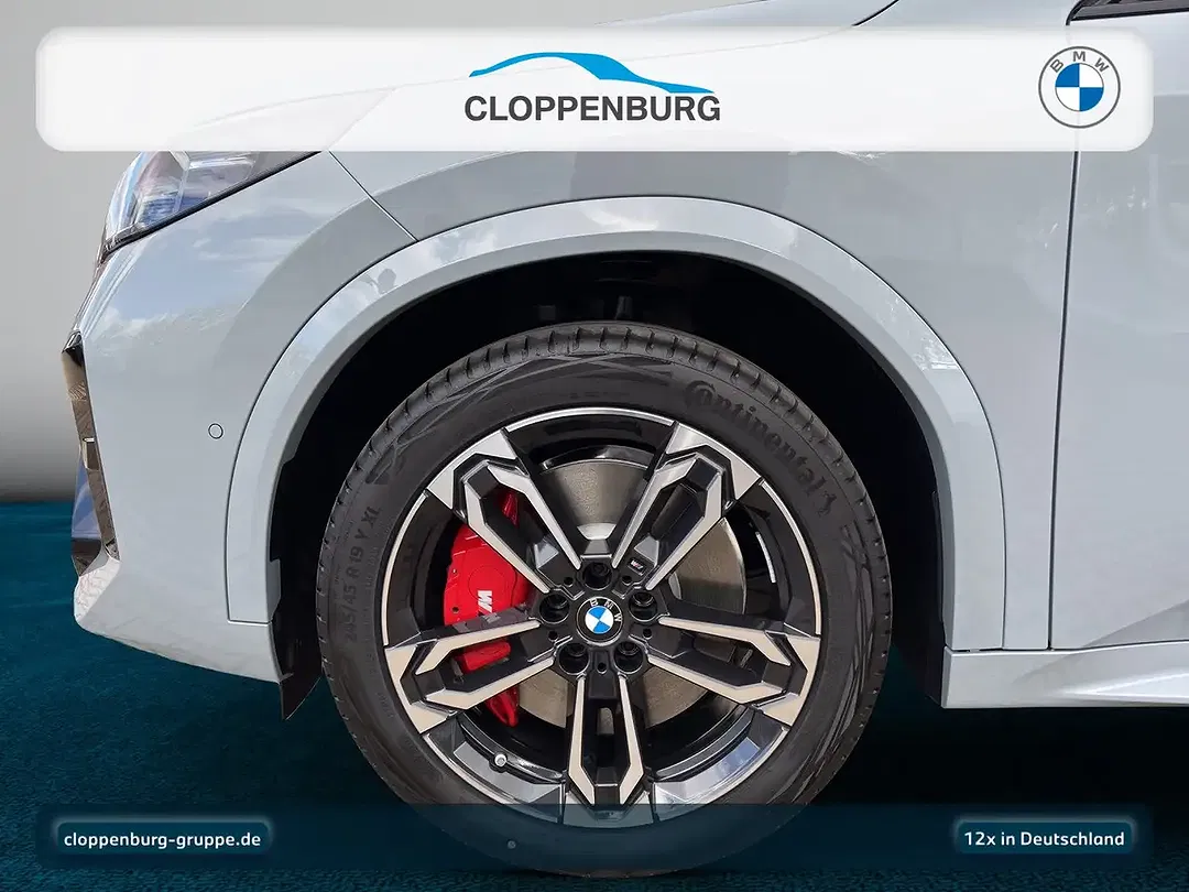 BMW iX2 - Thumbnail 10