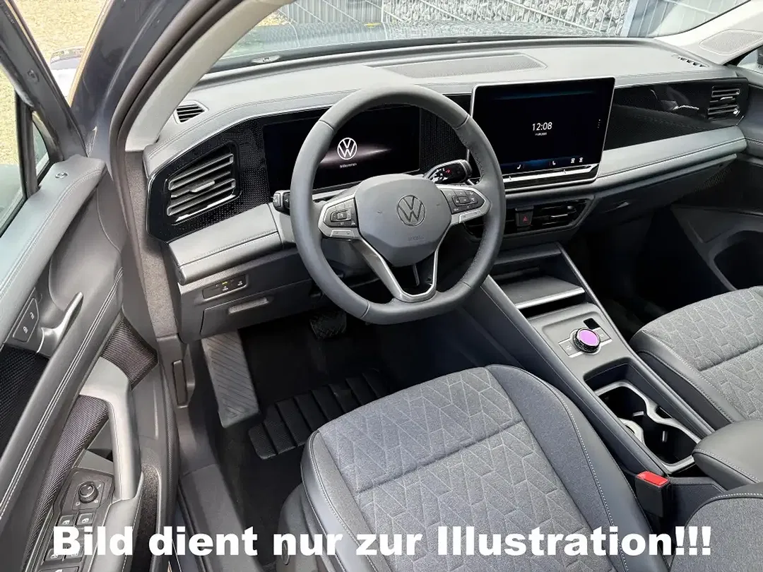 Volkswagen Tiguan - Thumbnail 6