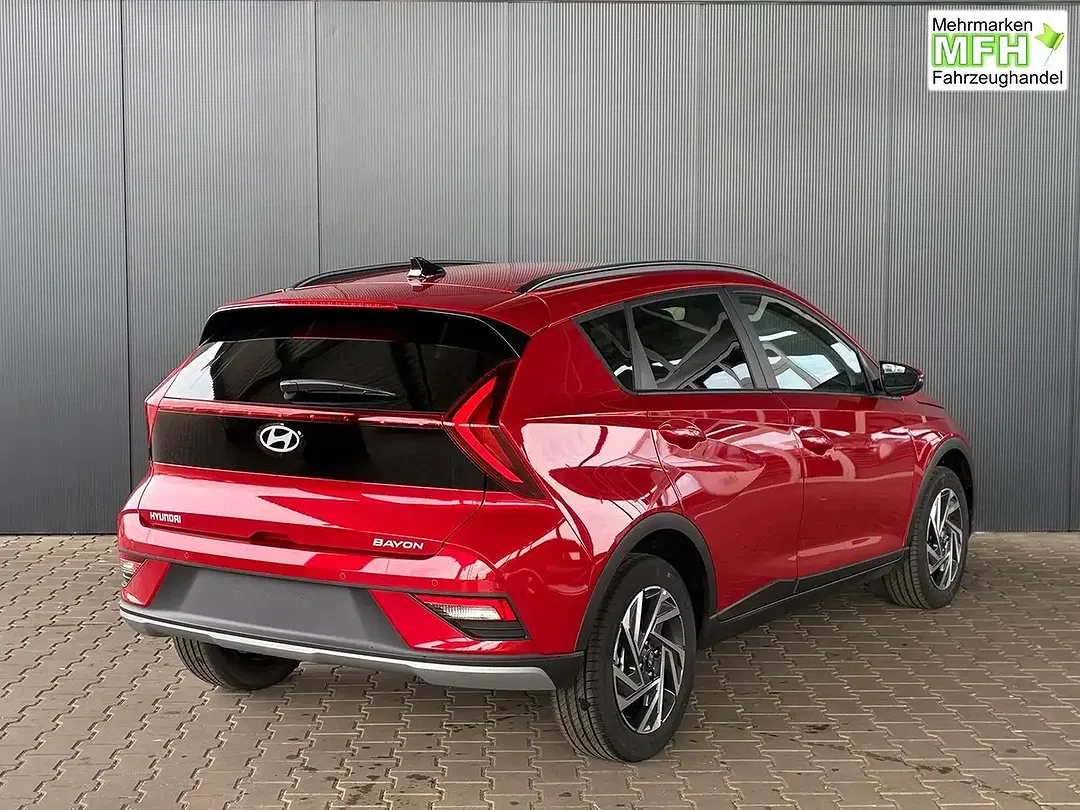 Hyundai BAYON - Thumbnail 3