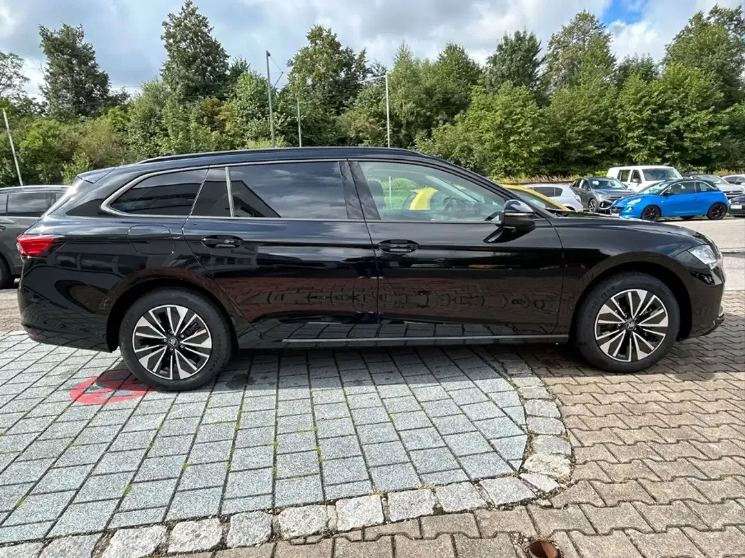 Skoda Superb - Thumbnail 5