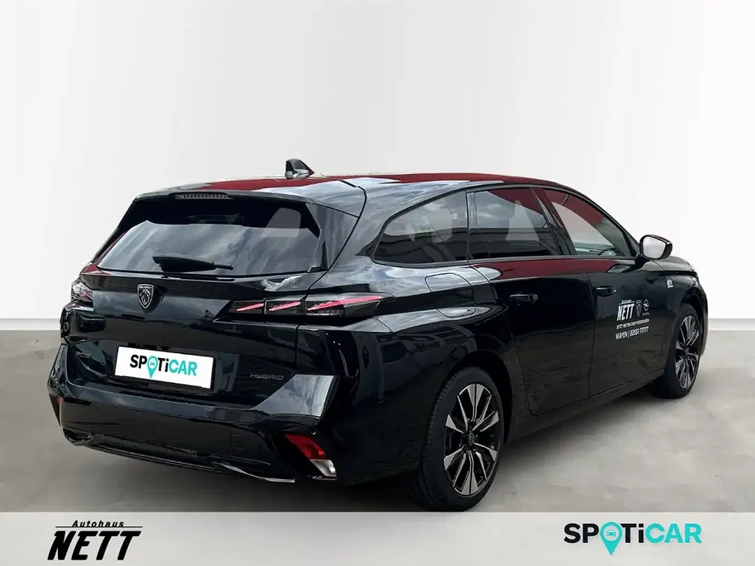 Peugeot 308 - Thumbnail 3