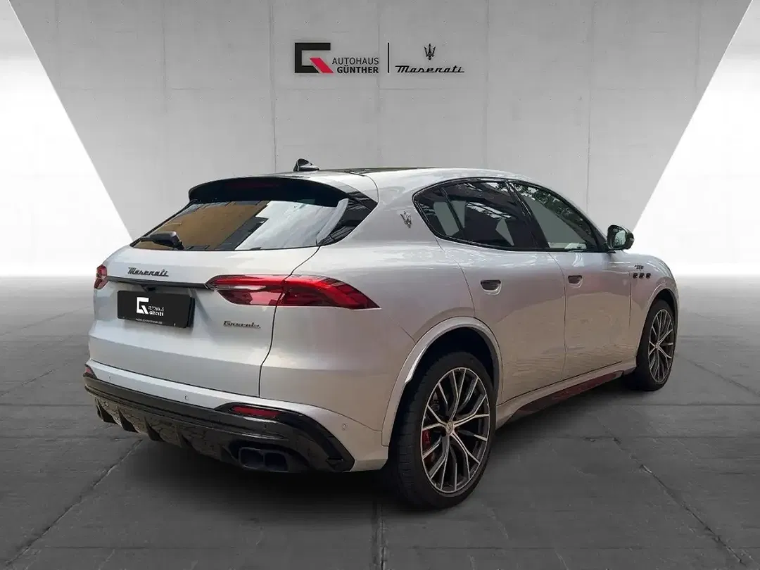 Maserati Grecale - Thumbnail 3