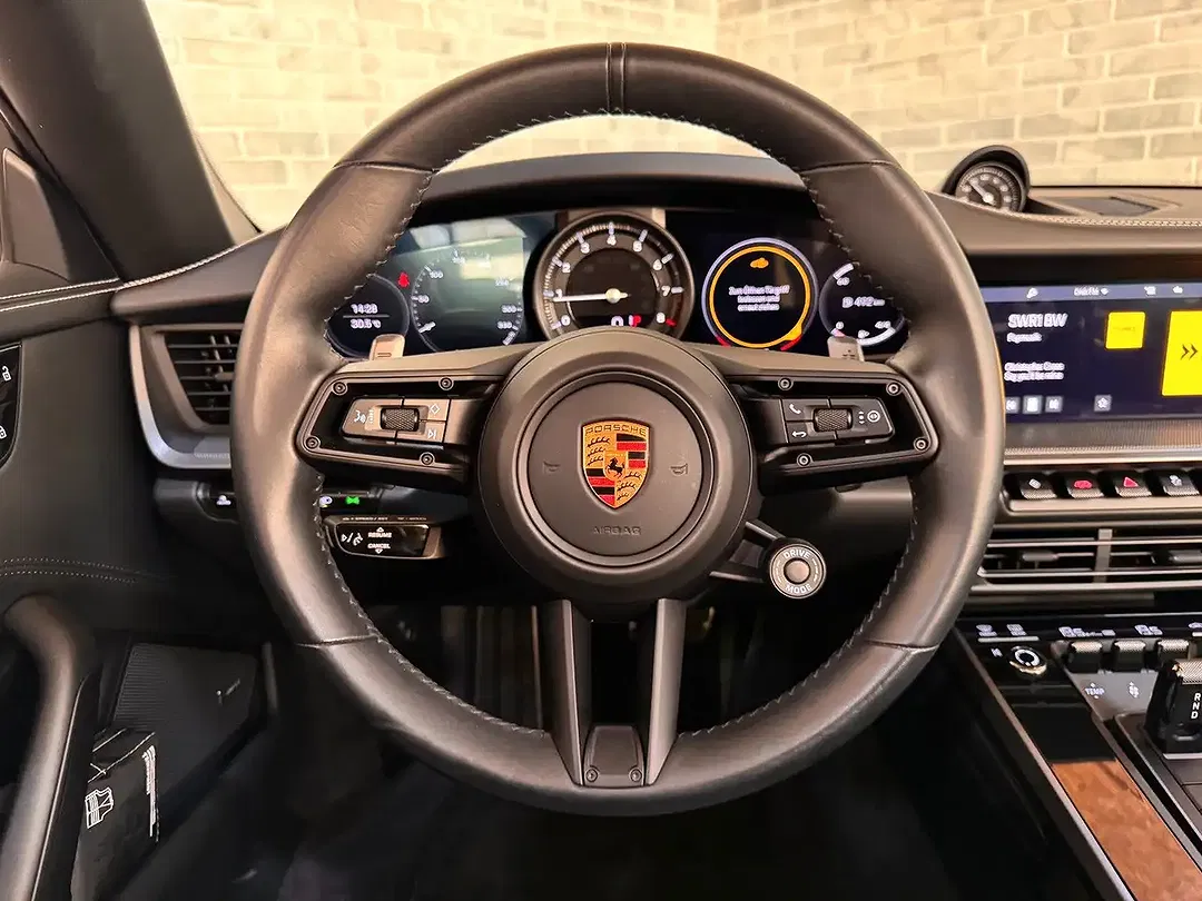 Porsche 911 - Thumbnail 15