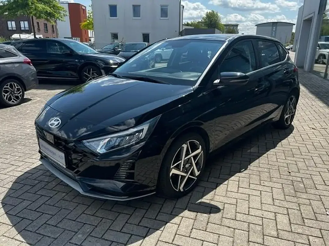 Hyundai i20 - Thumbnail 3