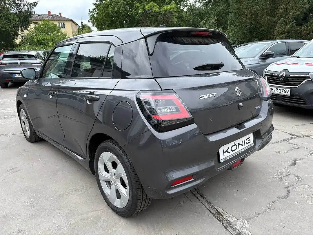 Suzuki Swift - Thumbnail 7