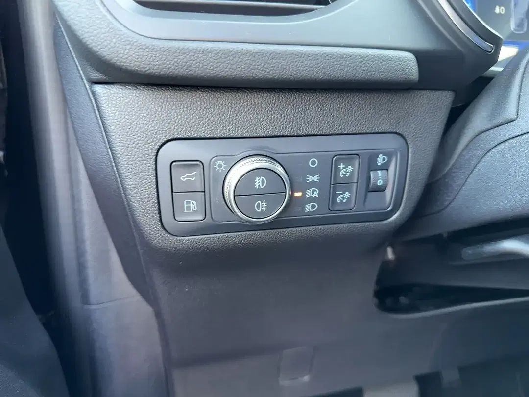 Ford Kuga - Thumbnail 14