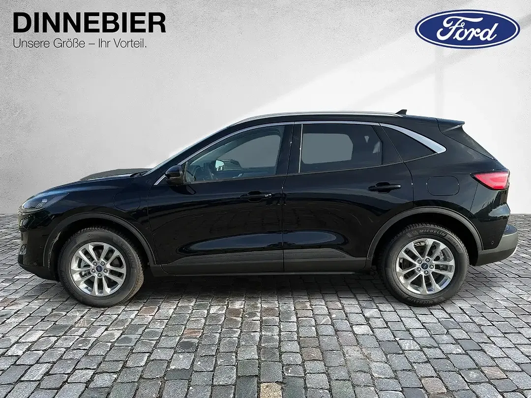 Ford Kuga - Thumbnail 3