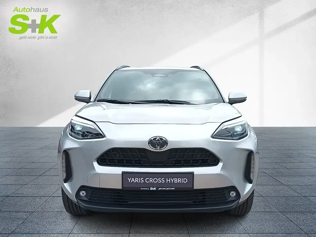 Toyota Yaris Cross - Thumbnail 5