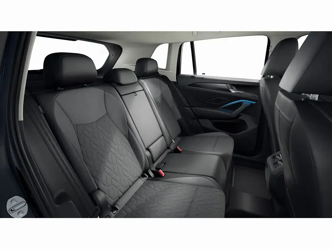 Volkswagen Tiguan - Thumbnail 8