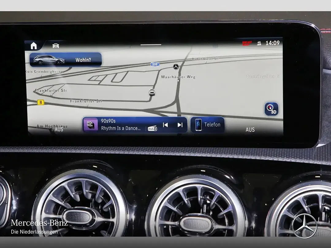 Mercedes-Benz CLA 200 - Thumbnail 14