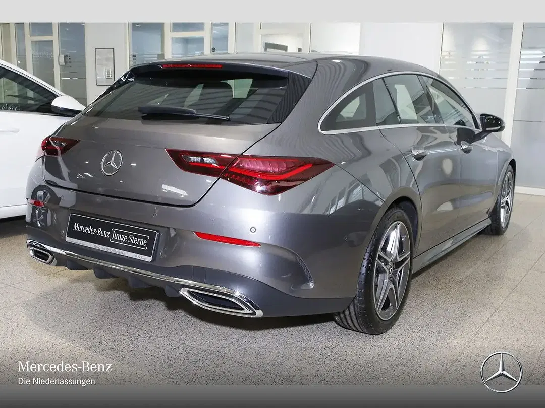 Mercedes-Benz CLA 200 - Thumbnail 2