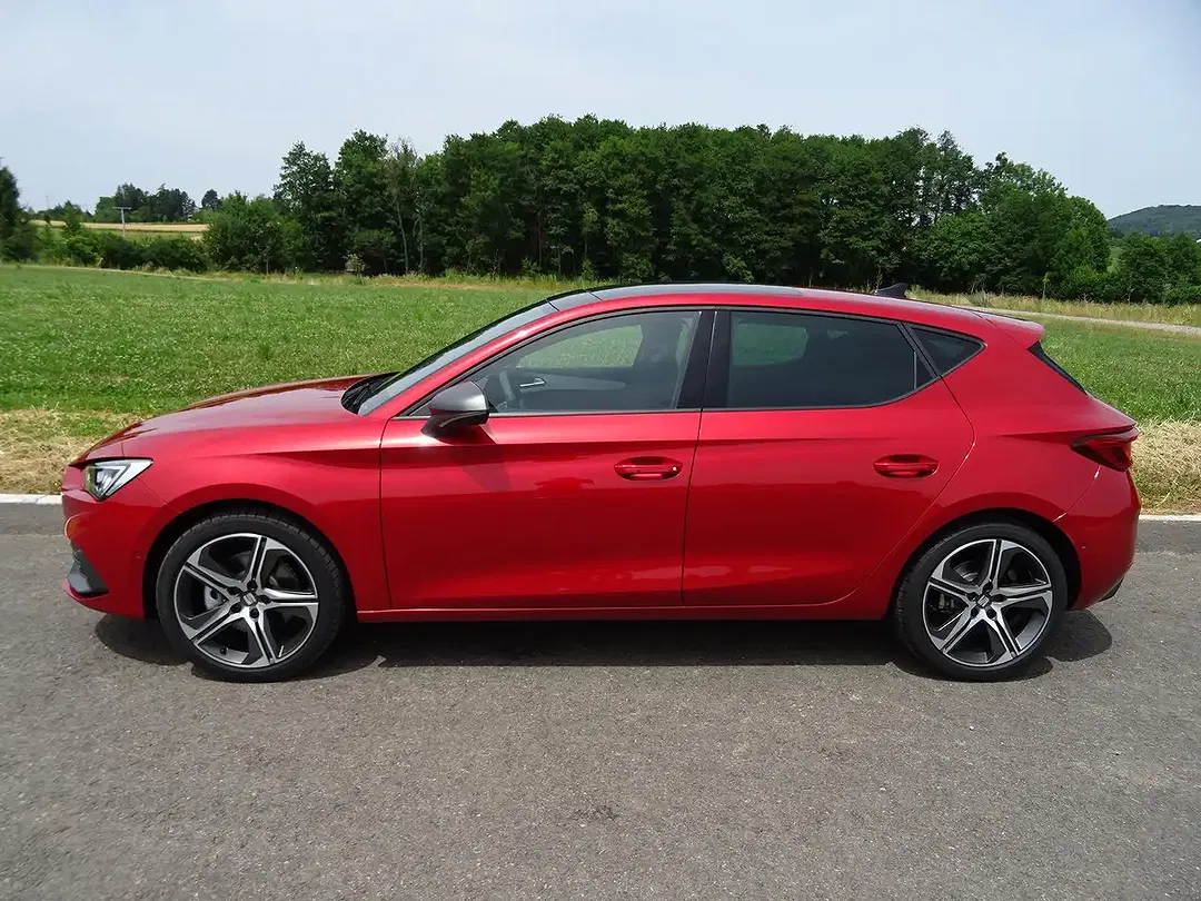 SEAT Leon - Thumbnail 3