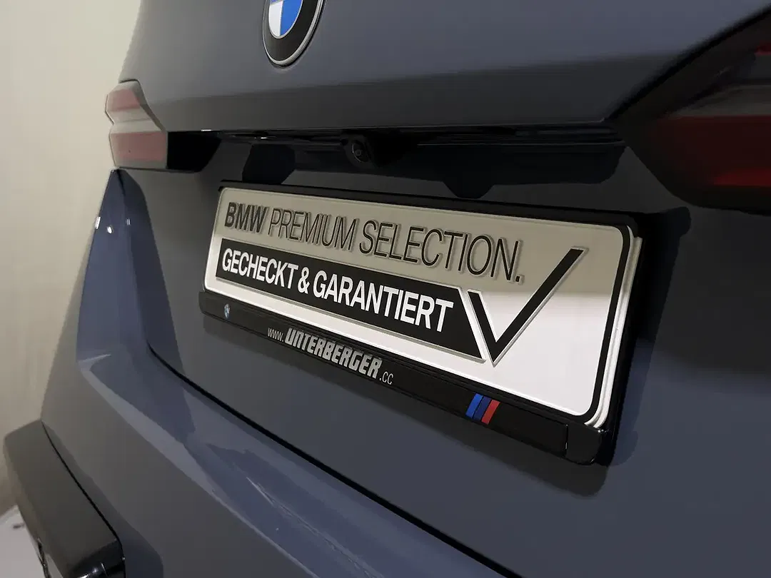 BMW M5 - Thumbnail 7