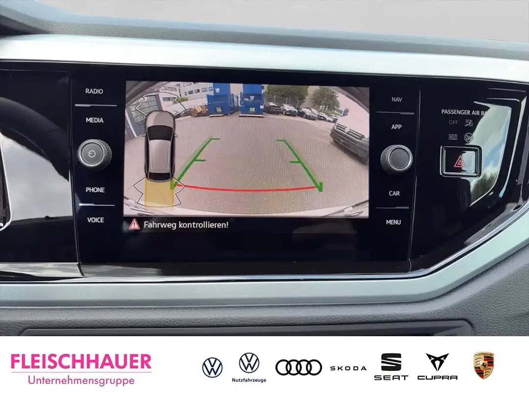 Volkswagen Taigo - Thumbnail 11