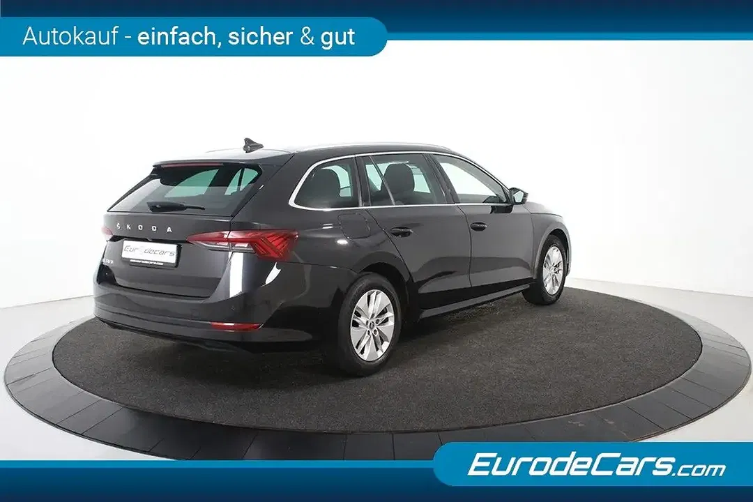 Skoda Octavia - Thumbnail 11