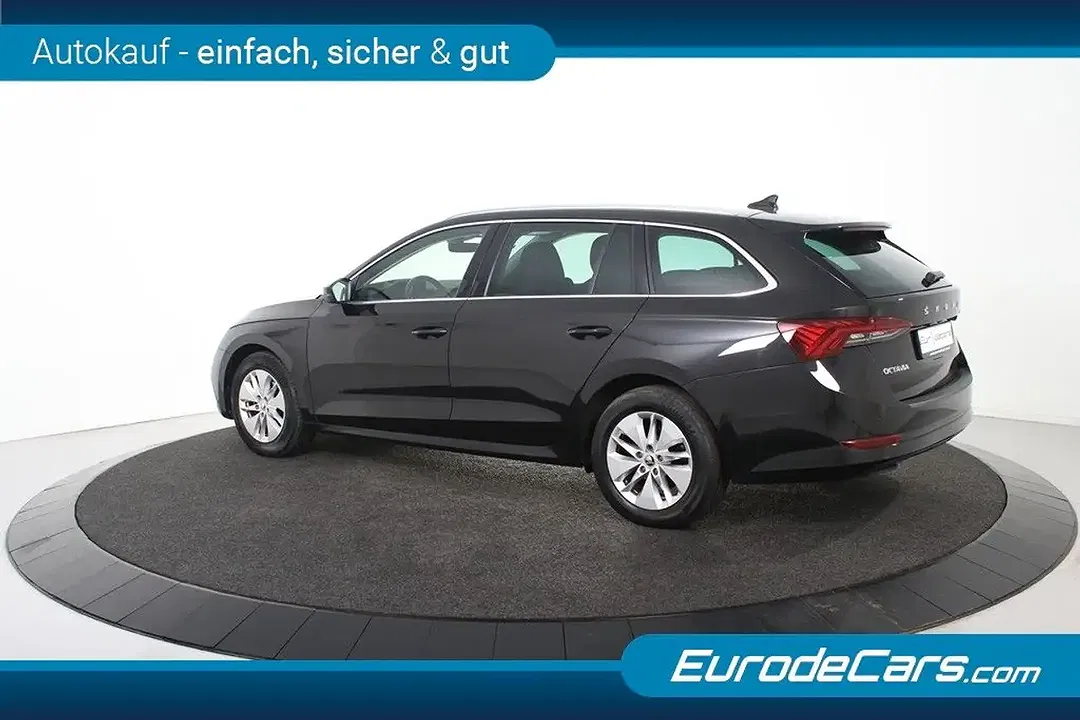 Skoda Octavia - Thumbnail 7