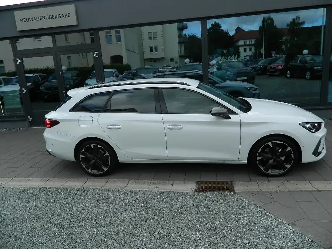 CUPRA Leon - Thumbnail 5