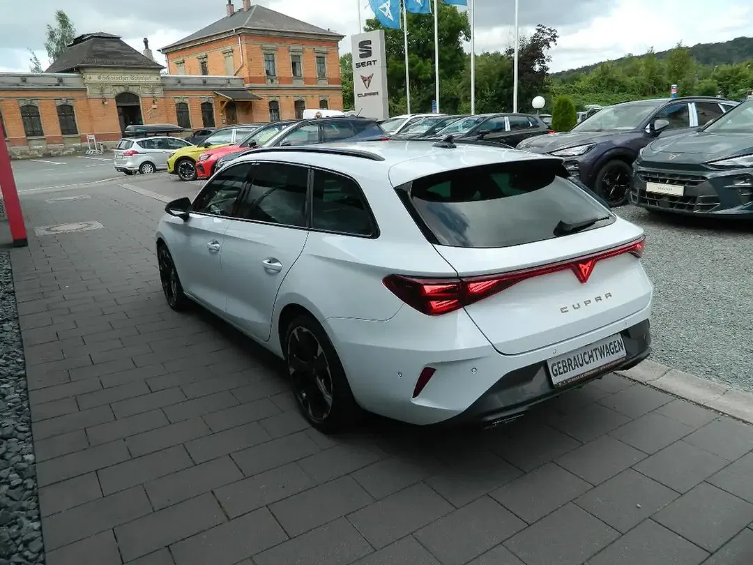CUPRA Leon - Thumbnail 8