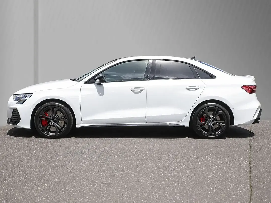 Audi S3 - Thumbnail 4