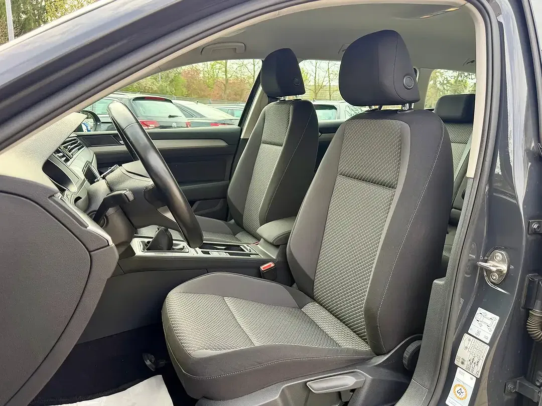 Volkswagen Passat Variant - Thumbnail 9