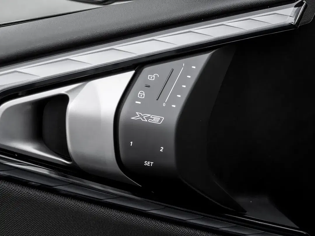 BMW X3 - Thumbnail 13