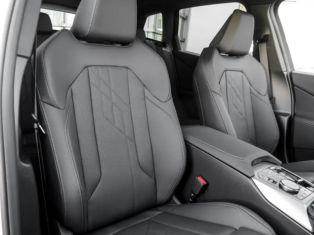 BMW X3 - Thumbnail 6
